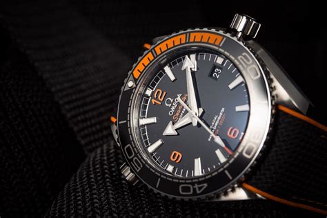 omega seamaster vs planet ocean